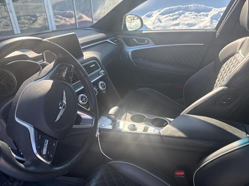 2021 Genesis G70 3.3T AWD