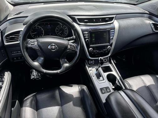 Magnetic Black Pearl 2019 Nissan Murano SL