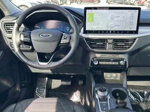 Star White Metallic Tri-Coat 2024 Ford Escape PHEV SE
