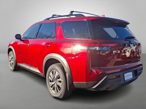 2025 Nissan Pathfinder S 4WD
