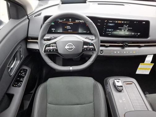 2025 Nissan ARIYA EVOLVE+