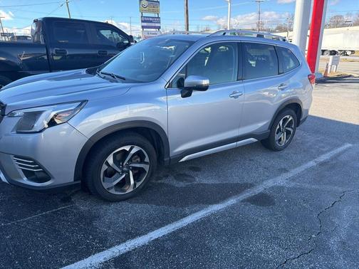 2023 Subaru Forester Touring