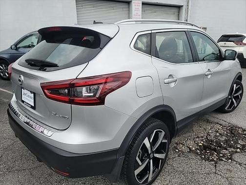 2021 Nissan Rogue Sport SL