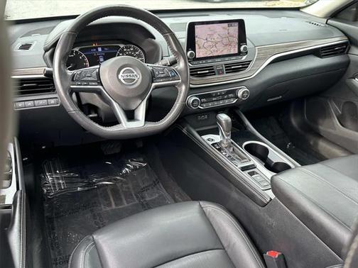 2022 Nissan Altima 2.5 SL