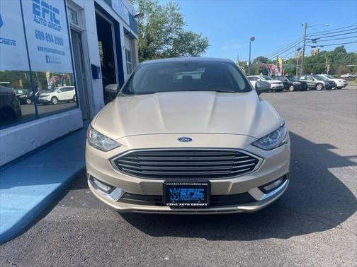 2018 Ford Fusion Hybrid SE