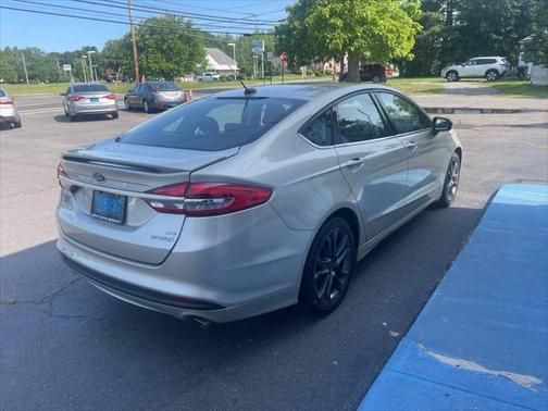 2018 Ford Fusion Hybrid SE