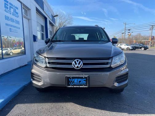 2015 Volkswagen Tiguan 4MOTION Auto S