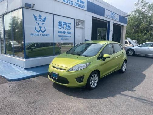 2013 Ford Fiesta SE