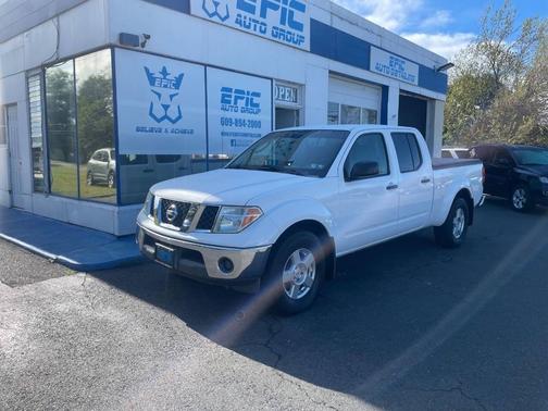 2008 Nissan Frontier SE Crew Cab