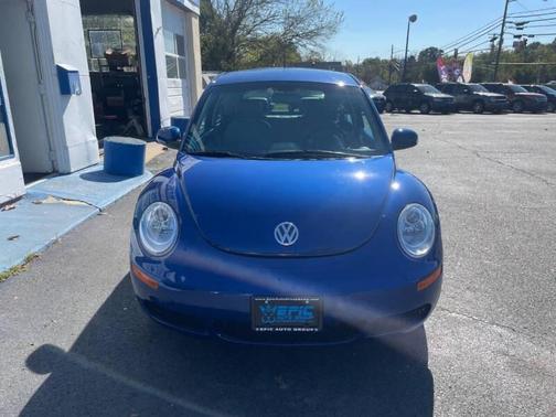 2008 Volkswagen New Beetle S