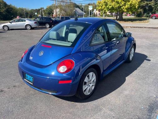 2008 Volkswagen New Beetle S