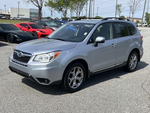 Ice Silver Metallic 2016 Subaru Forester 2.5i Touring