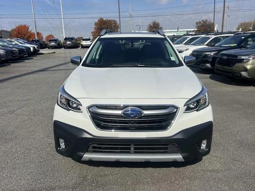 2022 Subaru Outback Touring