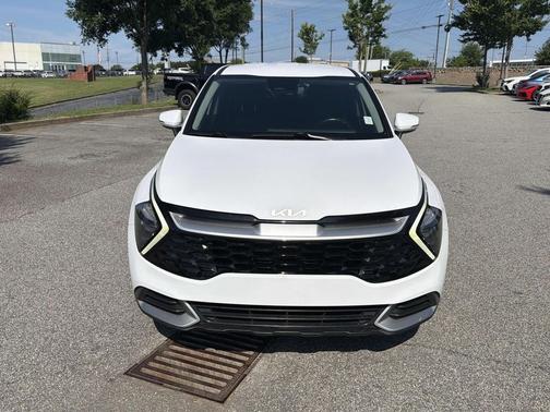 Glacial White Pearl 2023 Kia Sportage EX