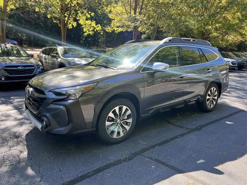 2025 Subaru Outback Touring