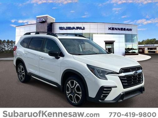 Crystal White Pearl 2025 Subaru Ascent Limited 7-Passenger