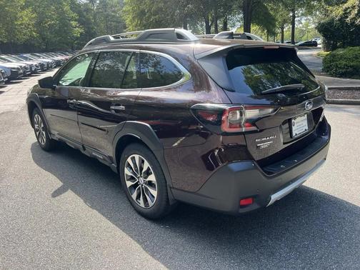 2025 Subaru Outback Touring