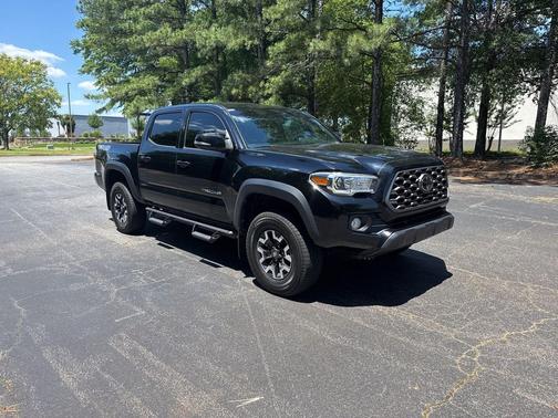 Midnight Black Metallic 2020 Toyota Tacoma TRD Off Road
