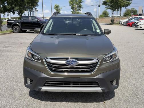 Green Metallic 2022 Subaru Outback Limited