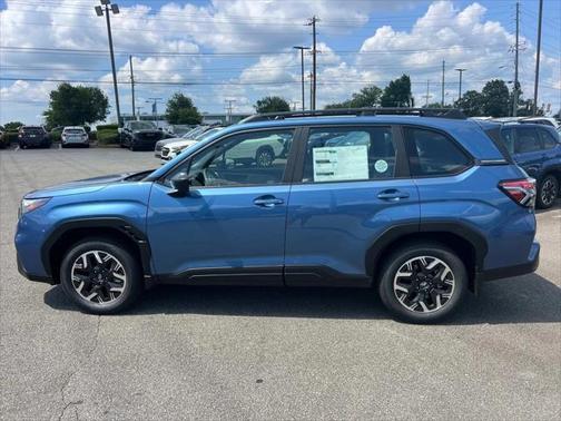 2025 Subaru Forester Base