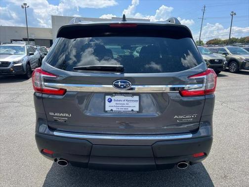 2025 Subaru Ascent Limited 8-Passenger