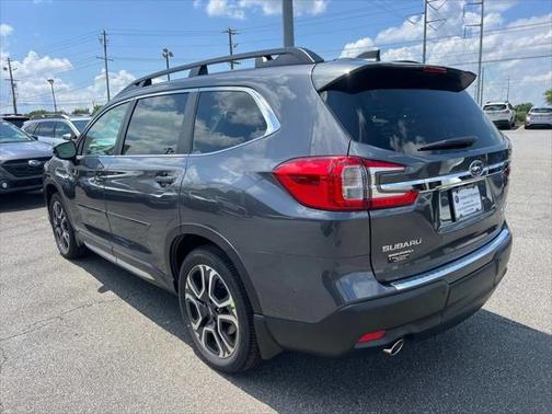 2025 Subaru Ascent Limited 8-Passenger