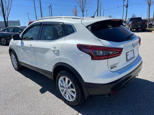 2021 Nissan Rogue Sport SV