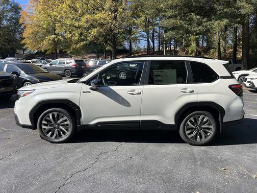 2025 Subaru Forester Hybrid Touring