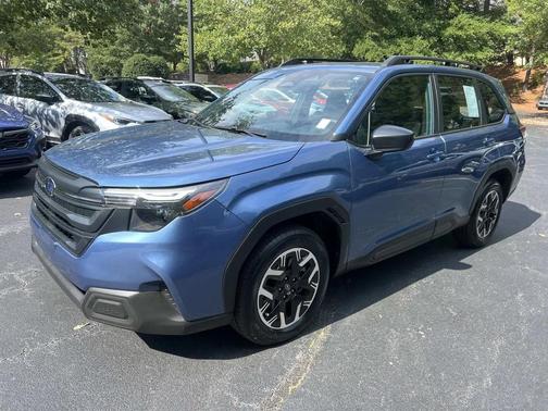 2025 Subaru Forester Base