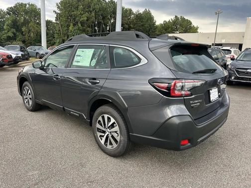 2025 Subaru Outback Base