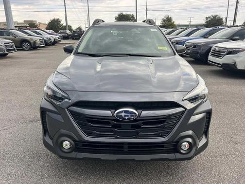 2025 Subaru Outback Base