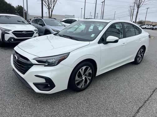 2025 Subaru Legacy Premium