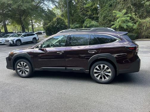 2025 Subaru Outback Touring XT