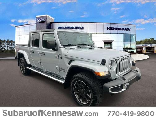 2023 Jeep Gladiator Overland