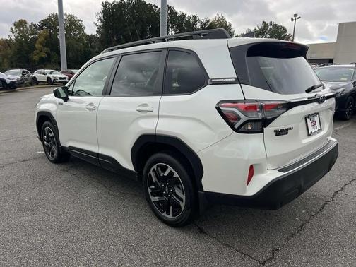 2025 Subaru Forester Hybrid Premium