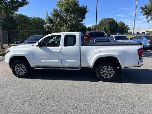 2018 Toyota Tacoma SR5