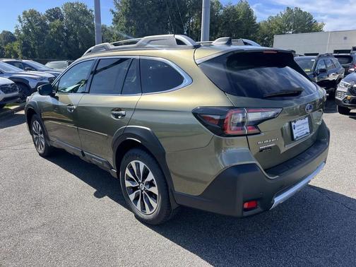 2025 Subaru Outback Touring XT