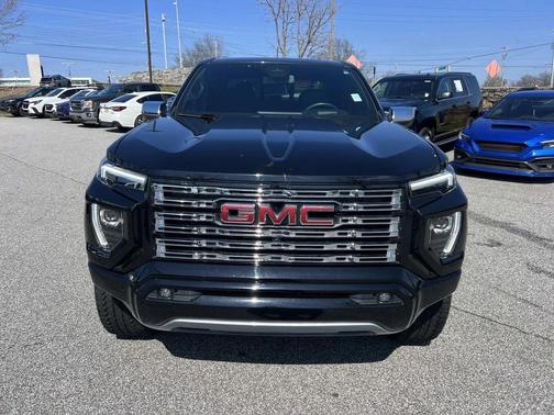 2024 GMC Canyon Denali