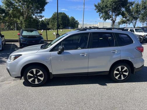 2017 Subaru Forester 2.5i