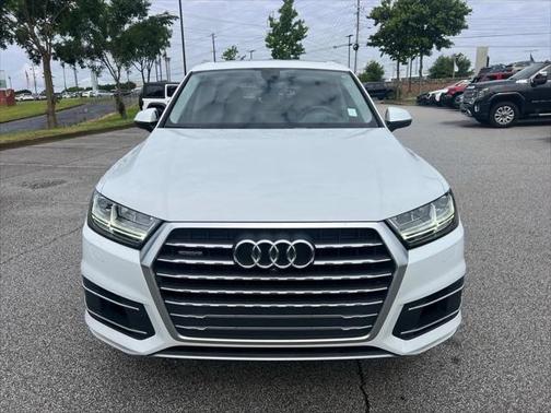 2019 Audi Q7 55 Premium Plus