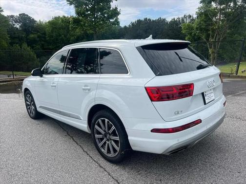 2019 Audi Q7 55 Premium Plus