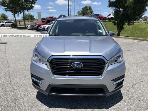 Ice Silver Metallic 2022 Subaru Ascent Touring 7-Passenger