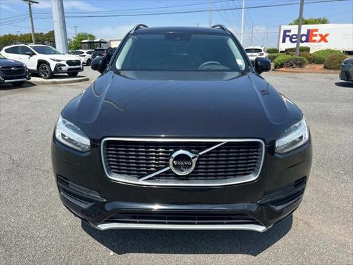 2018 Volvo XC90 T5 Momentum