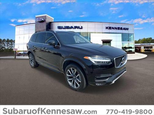 2018 Volvo XC90 T5 Momentum