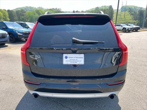2018 Volvo XC90 T5 Momentum