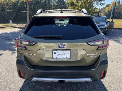 2022 Subaru Outback Touring XT