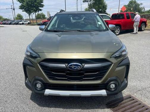2023 Subaru Outback Touring