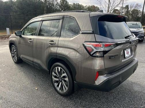 2025 Subaru Forester Touring