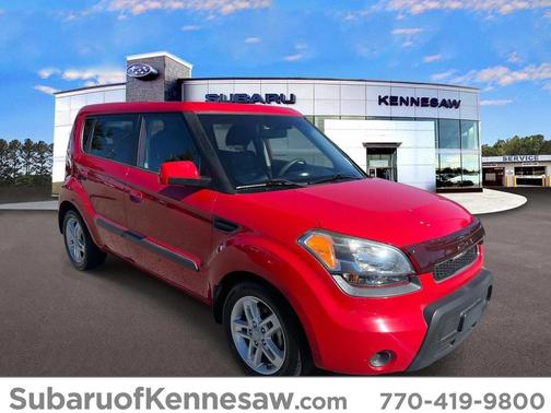 2010 Kia Soul +