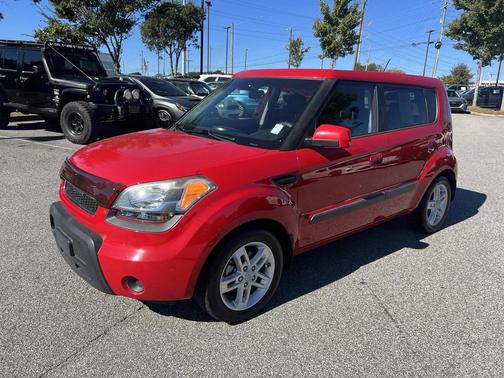 2010 Kia Soul +